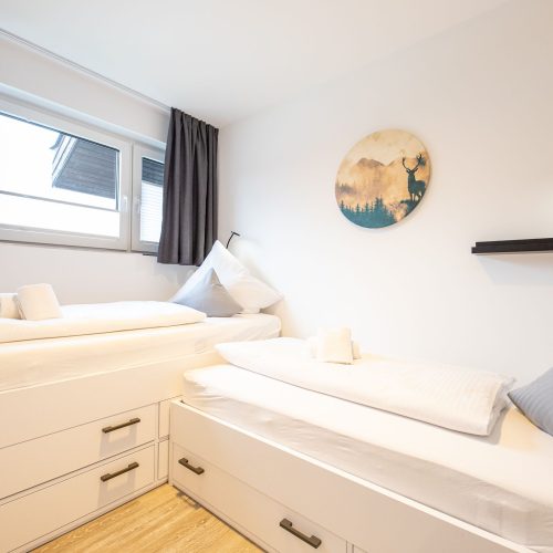 Zwei Einzelbetten in Ferienwohnung in Garmisch-Partenkirchen