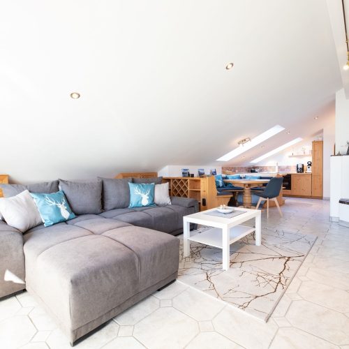 Ferienwohnung in Garmisch-Partenkirchen mit gemütlichem Wohnzimmer