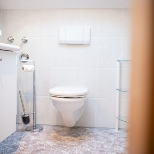 Ferienwohnung in Garmisch-Partenkirchen mit elegantem Badezimmer