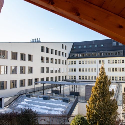 Blick vom Balkon aus Ferienwohnung in Garmisch-Partenkirchen