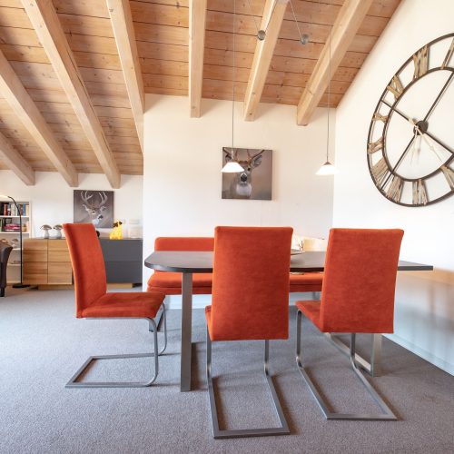 Ferienwohnung in Garmisch-Partenkirchen mit stilvollem Wohnzimmer