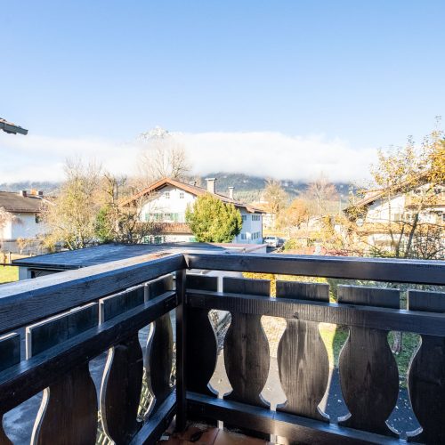 Balkon mit Blick auf Garmisch-Partenkirchen und Umgebung