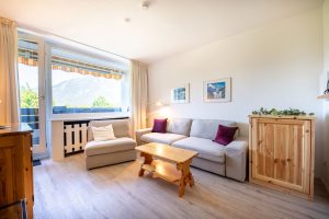 Sitzecke im Wohnbereich in Ferienwohnung in Garmisch-Partenkirchen