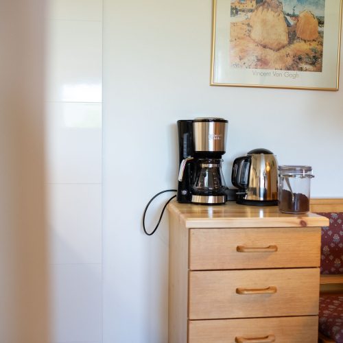 Kaffeemaschine und Wasserkocher in Ferienwohnung in Garmisch-Partenkirchen