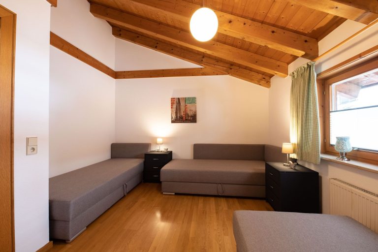 drei Einzelbetten in Ferienwohnung in Garmisch-Partenkirchen