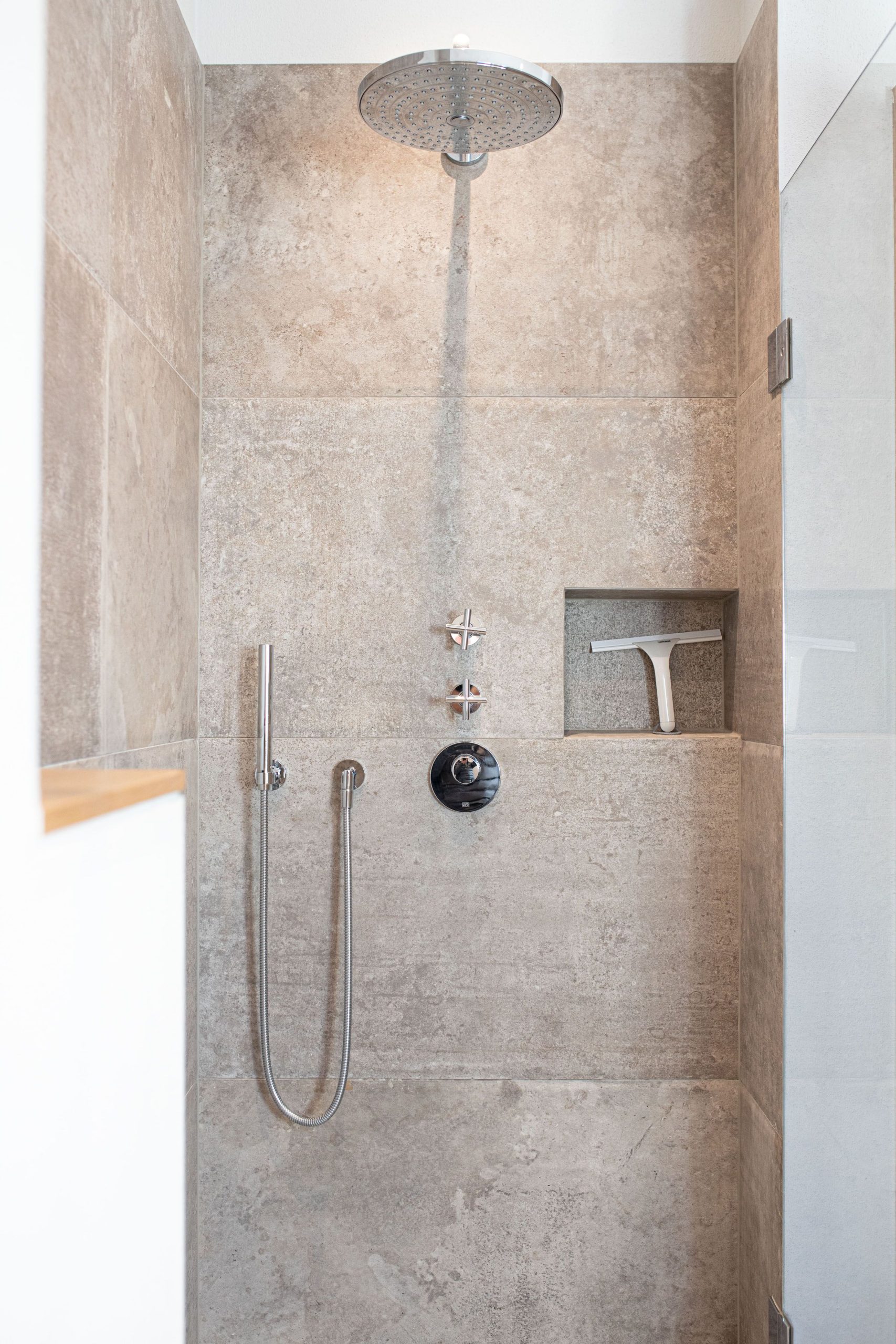 Dusche in Ferienwohnung in Garmisch-Partenkirchen