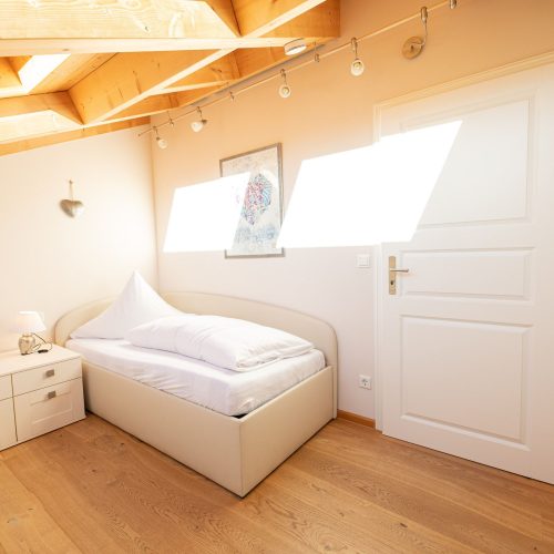 Einzelbett in Ferienwohnung in Garmisch-Partenkirchen