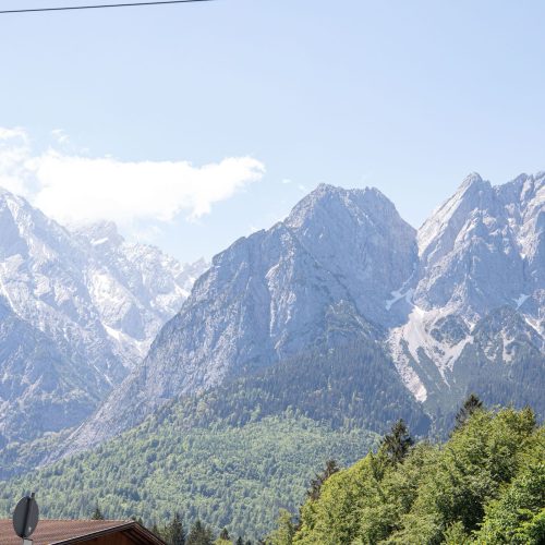 Ausblick in Ferienwohnung in Garmisch-Partenkirchen