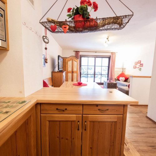 Küche mit Esszimmer in Ferienwohnung in Garmisch-Partenkirchen