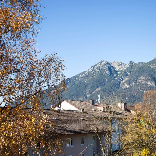 Blick auf die Alpen in Ferienwohnung in Garmisch-Partenkirchen