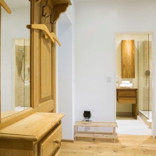 Flut mit Geradrobe in Ferienwohnung in Garmisch-Partenkirchen