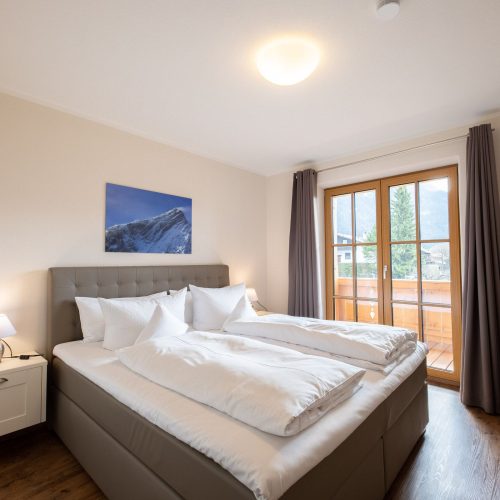 Doppelbettzimmer in Ferienwohnung in Garmisch-Partenkirchen
