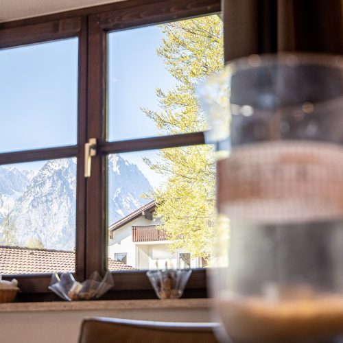 Ausblick in Ferienwohnung in Garmisch-Partenkirchen