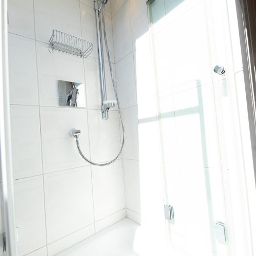 Dusche in Ferienwohnung in Garmisch-Partenkirchen