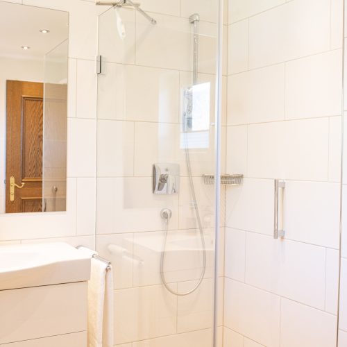 Regendusche in Ferienwohnung in Garmisch-Partenkirchen