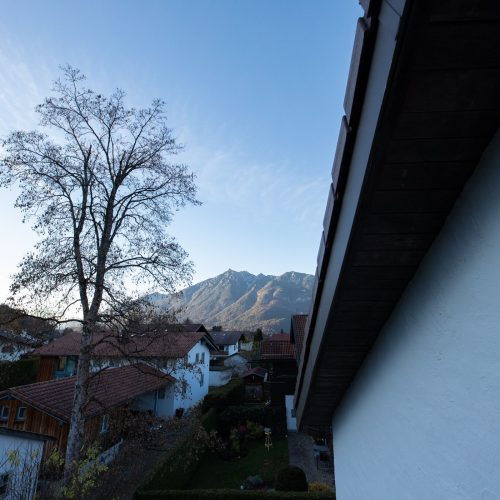 Aussicht auf Berge in Ferienwohnung in Garmisch-Partenkirchen