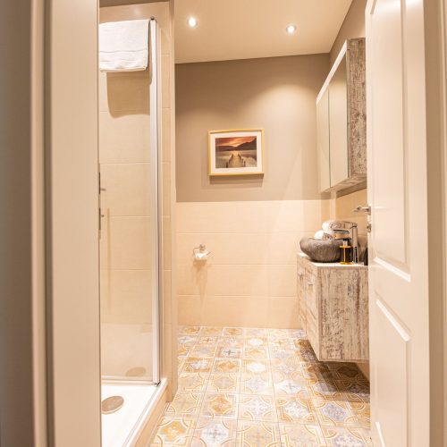 Badezimmereingang in Ferienwohnung in Garmisch-Partenkirchen