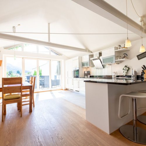 offener Wohnbereich in Ferienwohnung in Garmisch-Partenkirchen