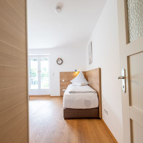 Eingang zum Schlafzimmer in Ferienwohnung in Garmisch-Partenkirchen