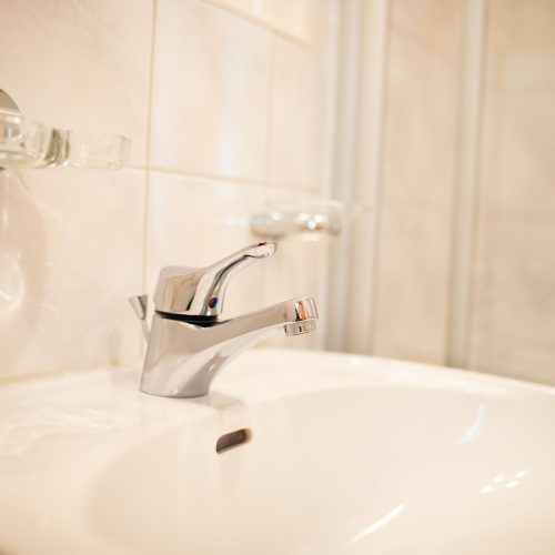 Waschbecken in Ferienwohnung in Garmisch-Partenkirchen