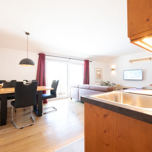 offener Essbereich in Ferienwohnung in Garmisch-Partenkirchen