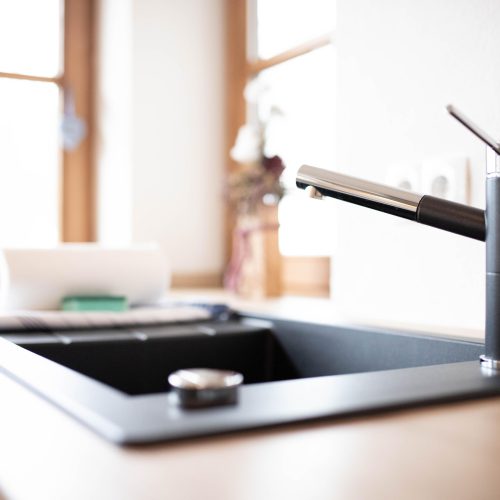 Moderner Wasserhahn in Ferienwohnung in Garmisch-Partenkirchen
