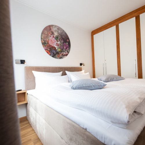 Weiches Boxspringbett in Ferienwohnung in Garmisch-Partenkirchen